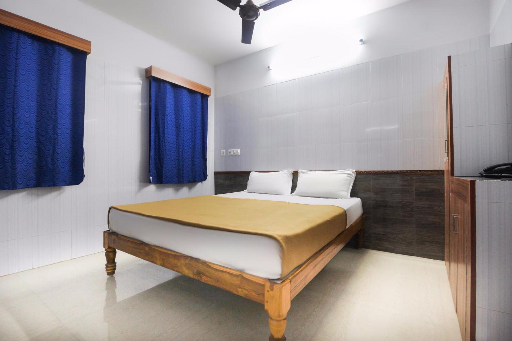 Hotel O Jks Deluxe Lodge Udaiyarpalaiyam Exteriér fotografie